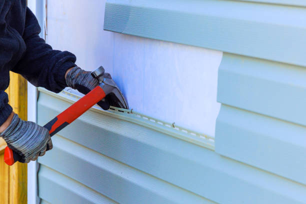 Reliable Storm Damage Siding Repair contractor in Thonotosassa, FL by Creative Siding